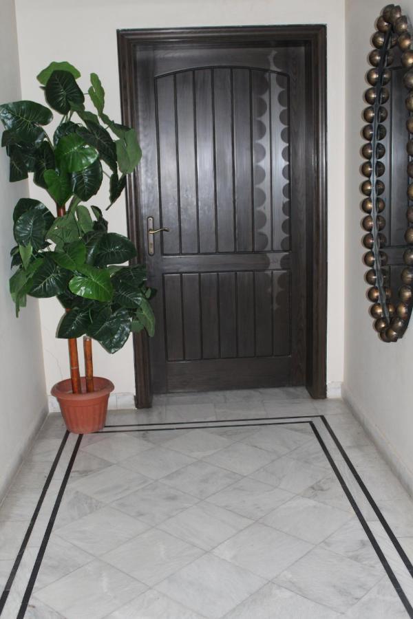 Hotel State Residency Bahawalpur Exteriör bild