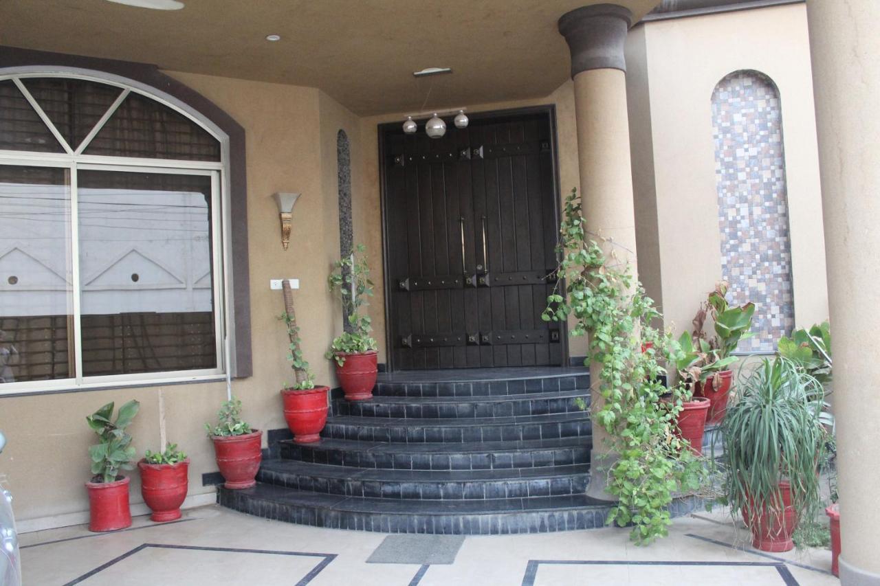 Hotel State Residency Bahawalpur Exteriör bild