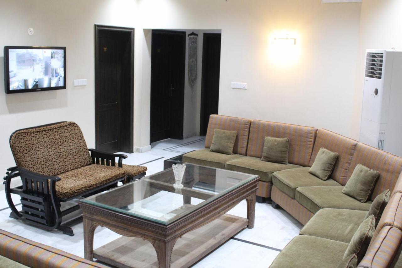 Hotel State Residency Bahawalpur Exteriör bild