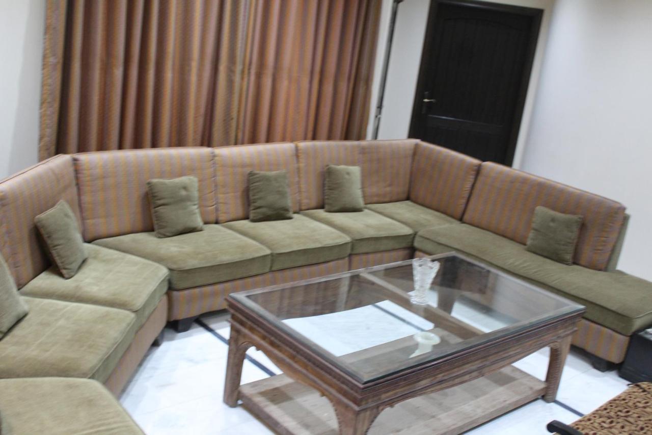 Hotel State Residency Bahawalpur Exteriör bild